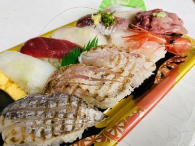 車で日本一周ひとり旅のおすすめスポット金沢のノドグロ寿司